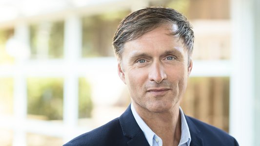 Rektor Prof. Dr. Andreas Theurich