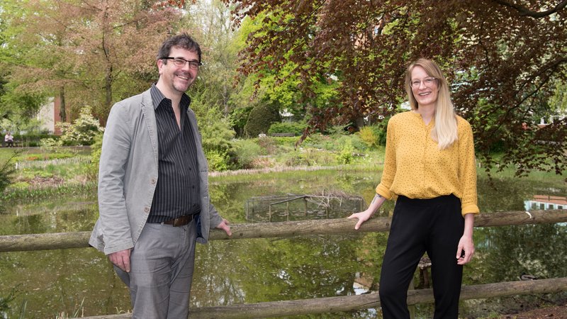 Prof. Johannes Richter und Prof. Sarah Meyer 